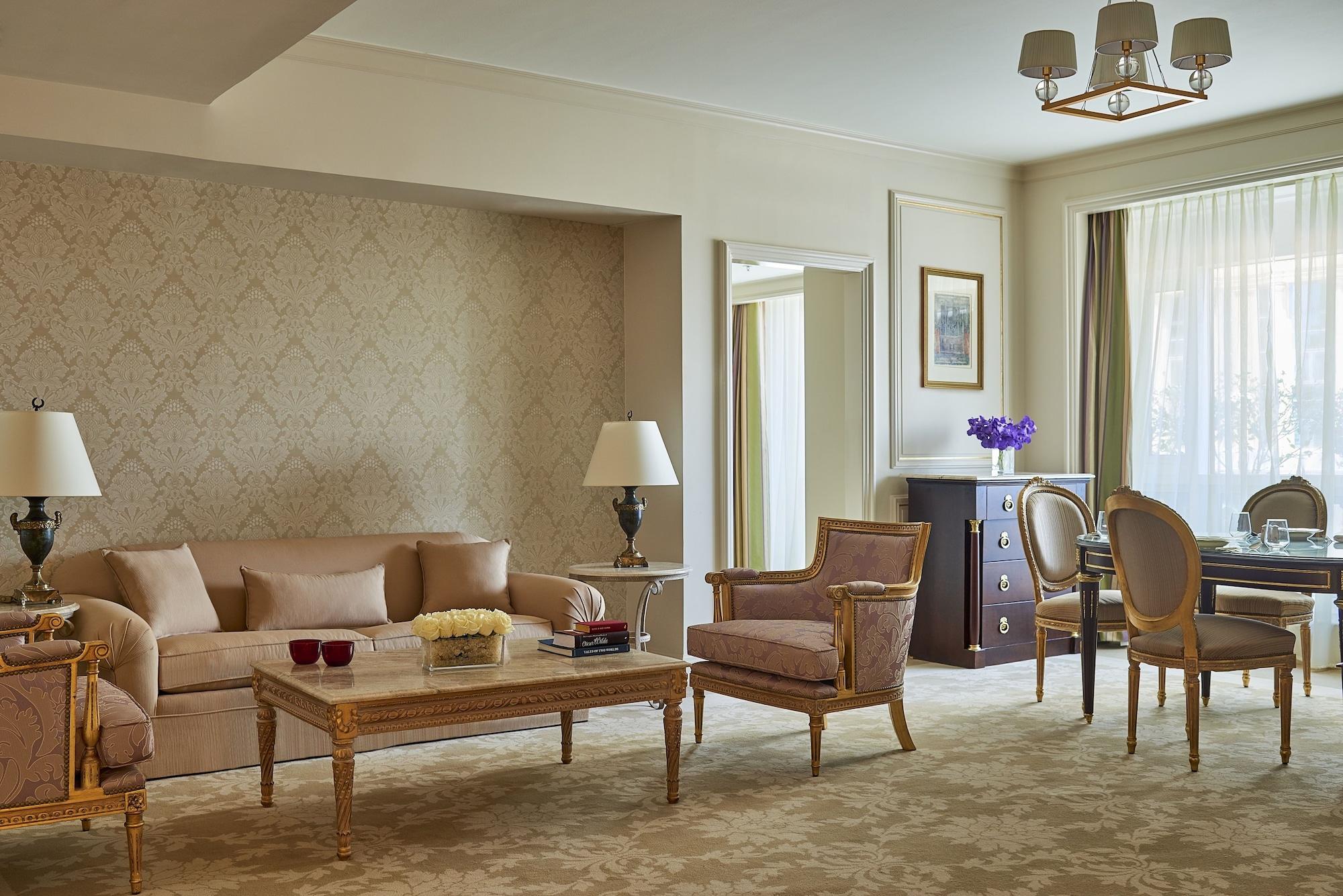 포 시즌 카이로 앳 더 퍼스트 레지던스 기자 외부 사진 A suite at the Four Seasons Hotel, Istanbul