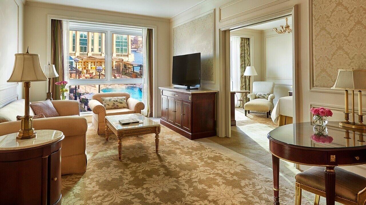 포 시즌 카이로 앳 더 퍼스트 레지던스 기자 외부 사진 A suite at The Peninsula